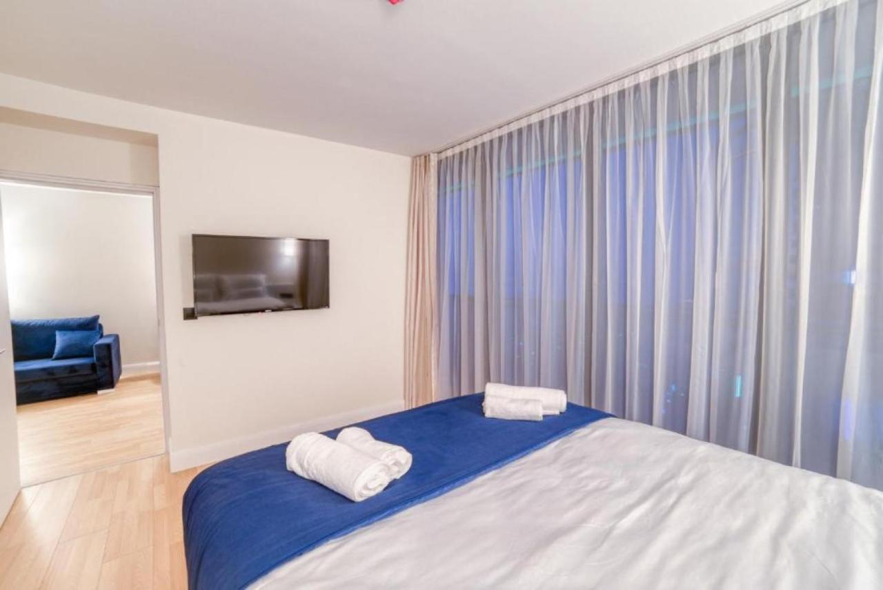 Luxury Sea View Apartments In Orbi City Batumi Exterior foto