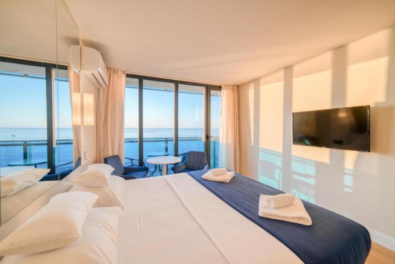 Luxury Sea View Apartments In Orbi City Batumi Exterior foto